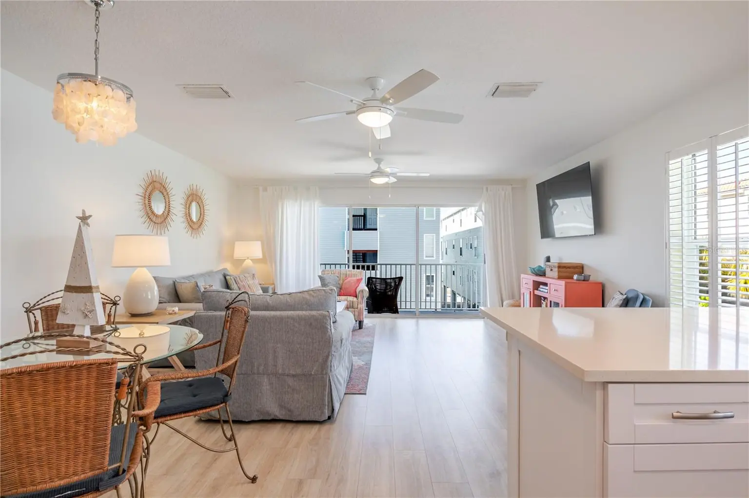 1904 GULF BOULEVARD #D, INDIAN ROCKS BEACH, FL, photo 8 of 34