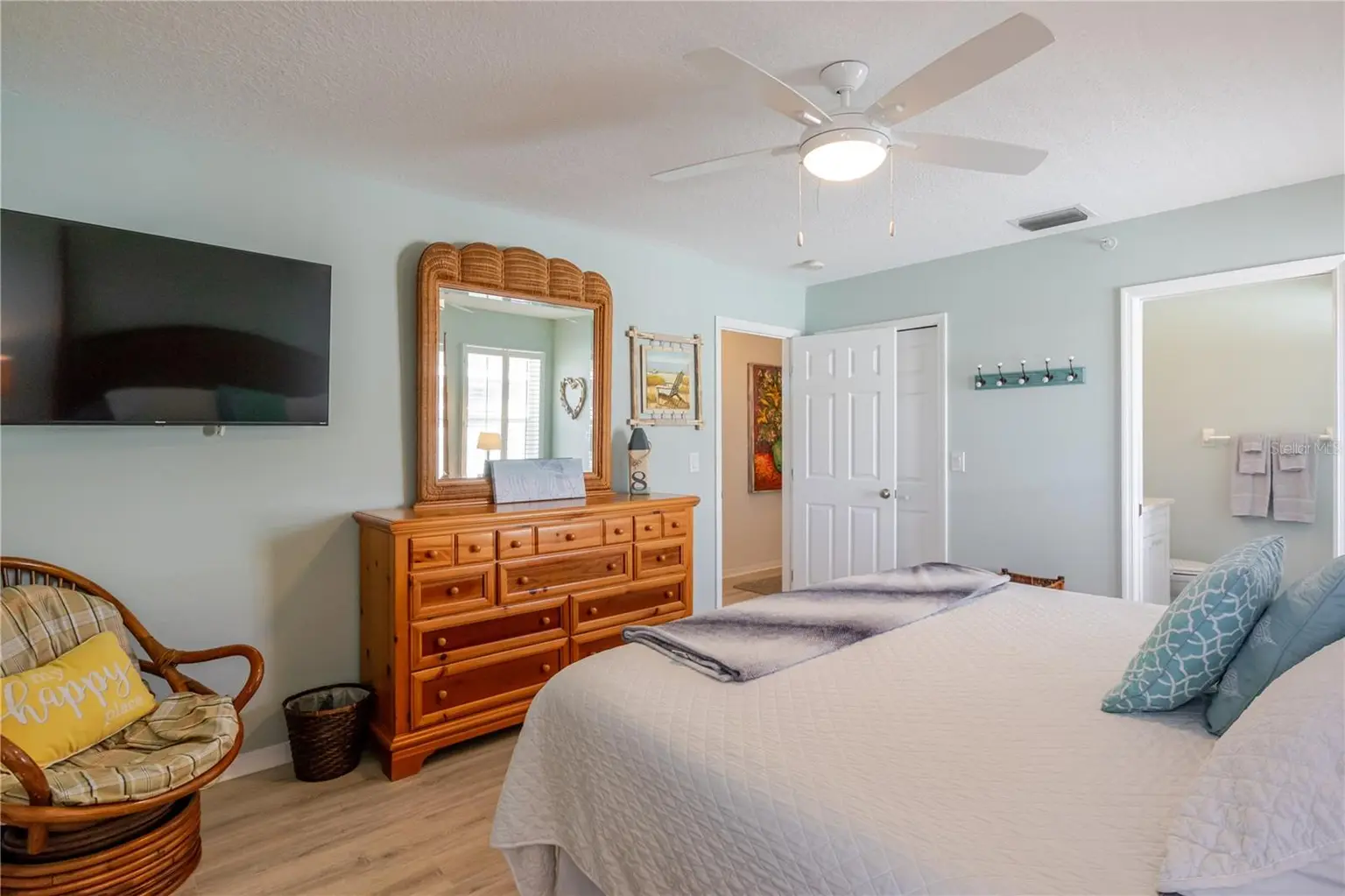 1904 GULF BOULEVARD #D, INDIAN ROCKS BEACH, FL, photo 17 of 34