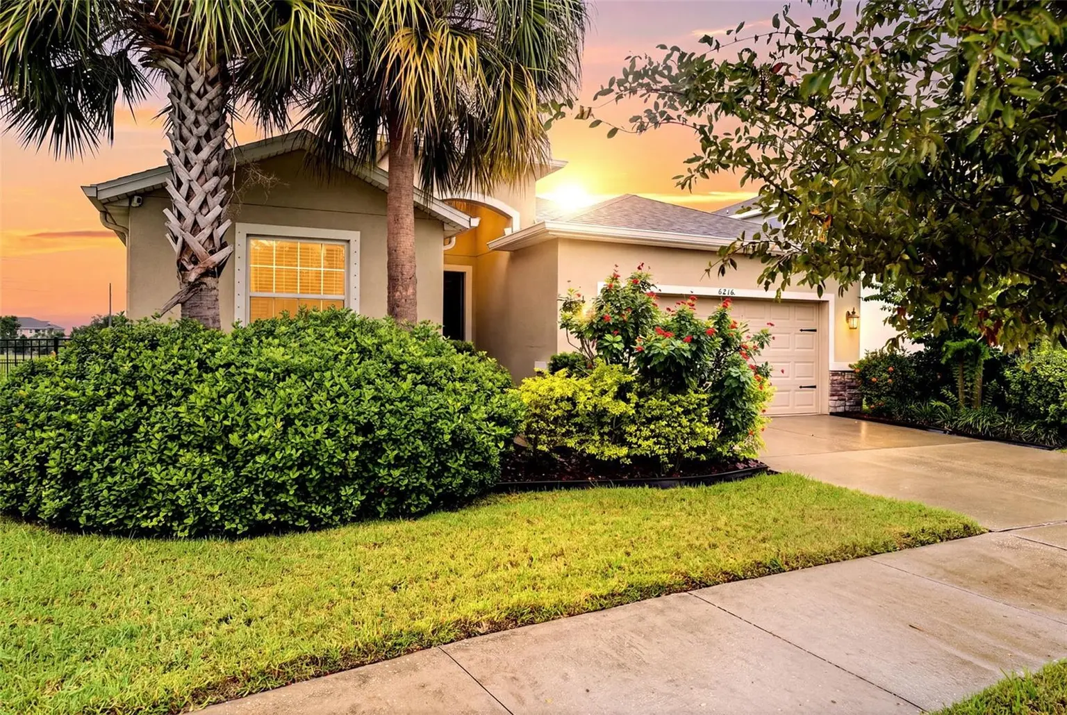 6414 TRITON LANE, APOLLO BEACH, FL, photo 2 of 87