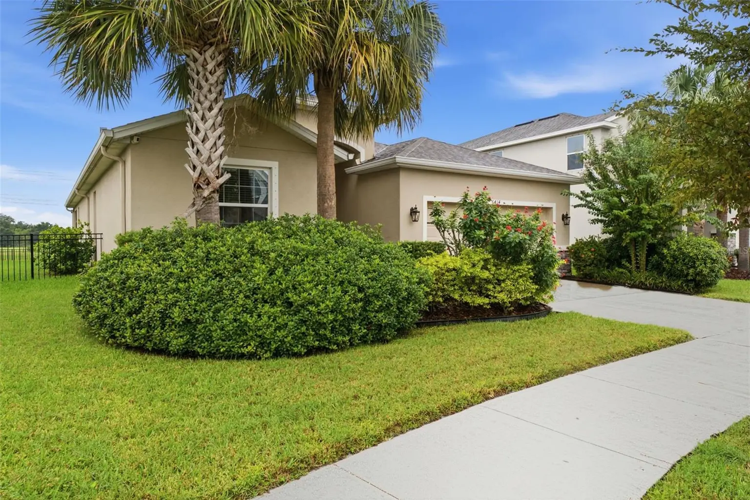 6414 TRITON LANE, APOLLO BEACH, FL, photo 3 of 87