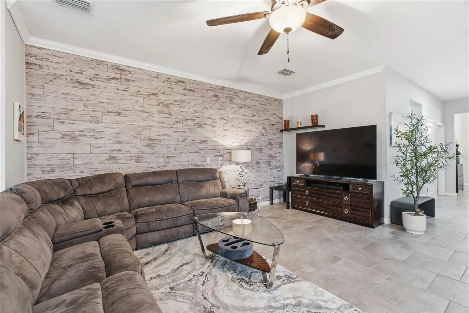 6414 TRITON LANE, APOLLO BEACH, FL, photo 15 of 87