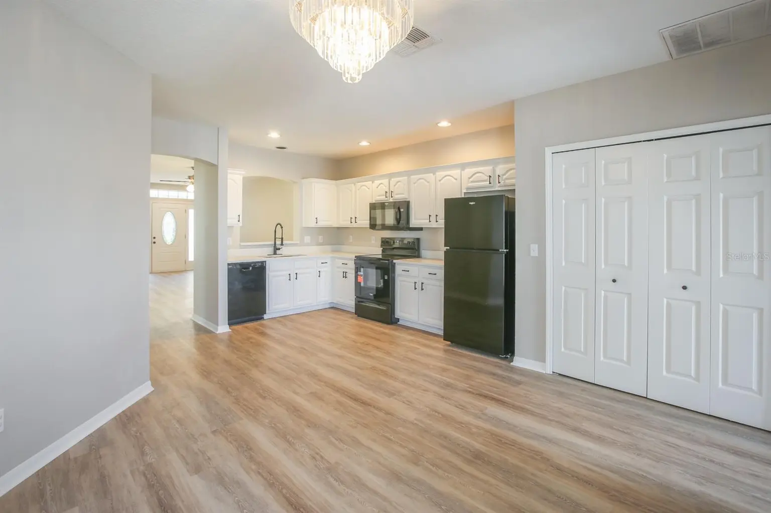 16244 BRIDGEWALK DRIVE, LITHIA, FL, photo 8 of 35
