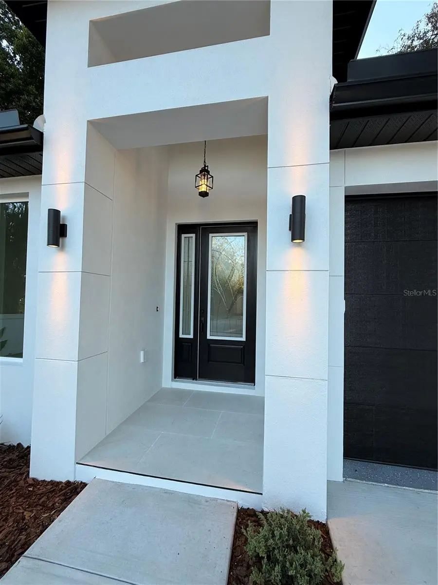 8606 N ALASKA STREET, TAMPA, FL, photo 5 of 35