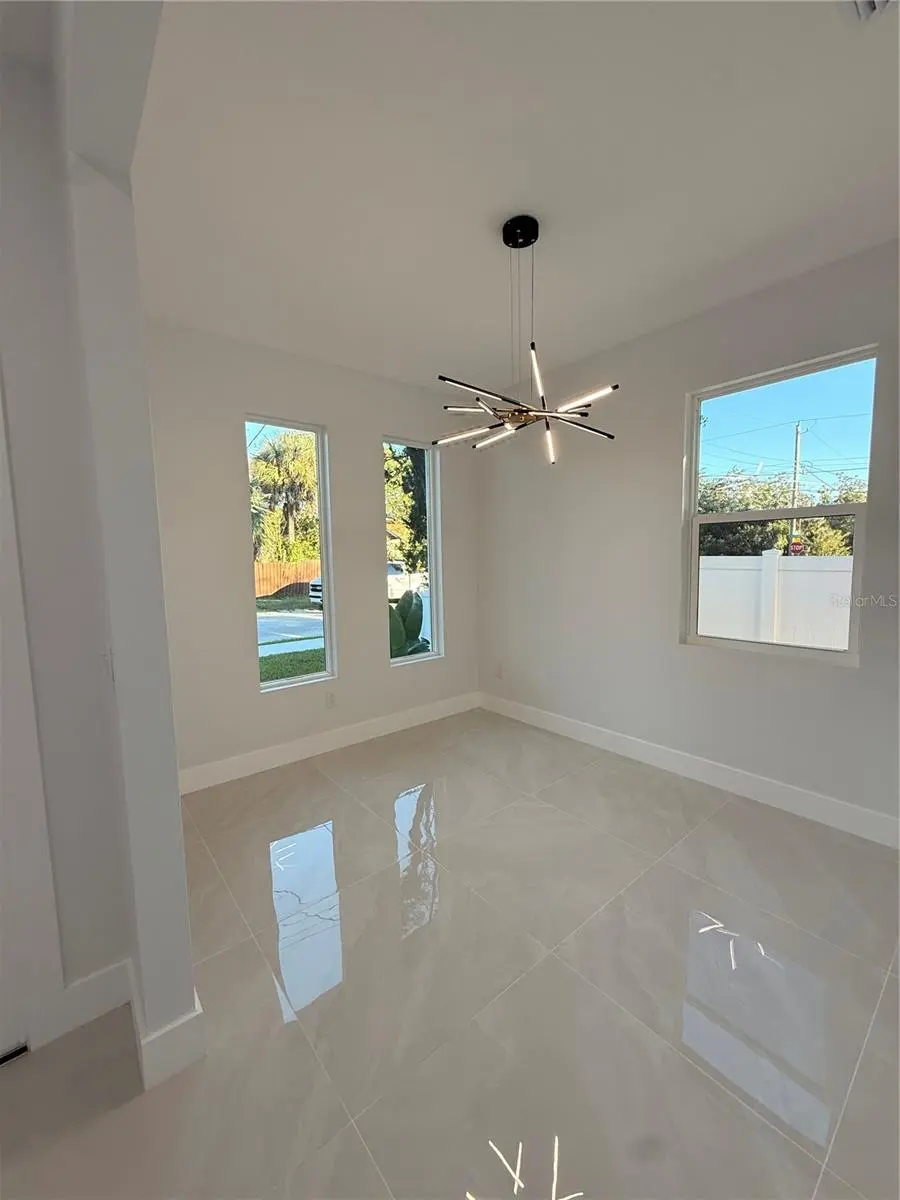 8606 N ALASKA STREET, TAMPA, FL, photo 6 of 35