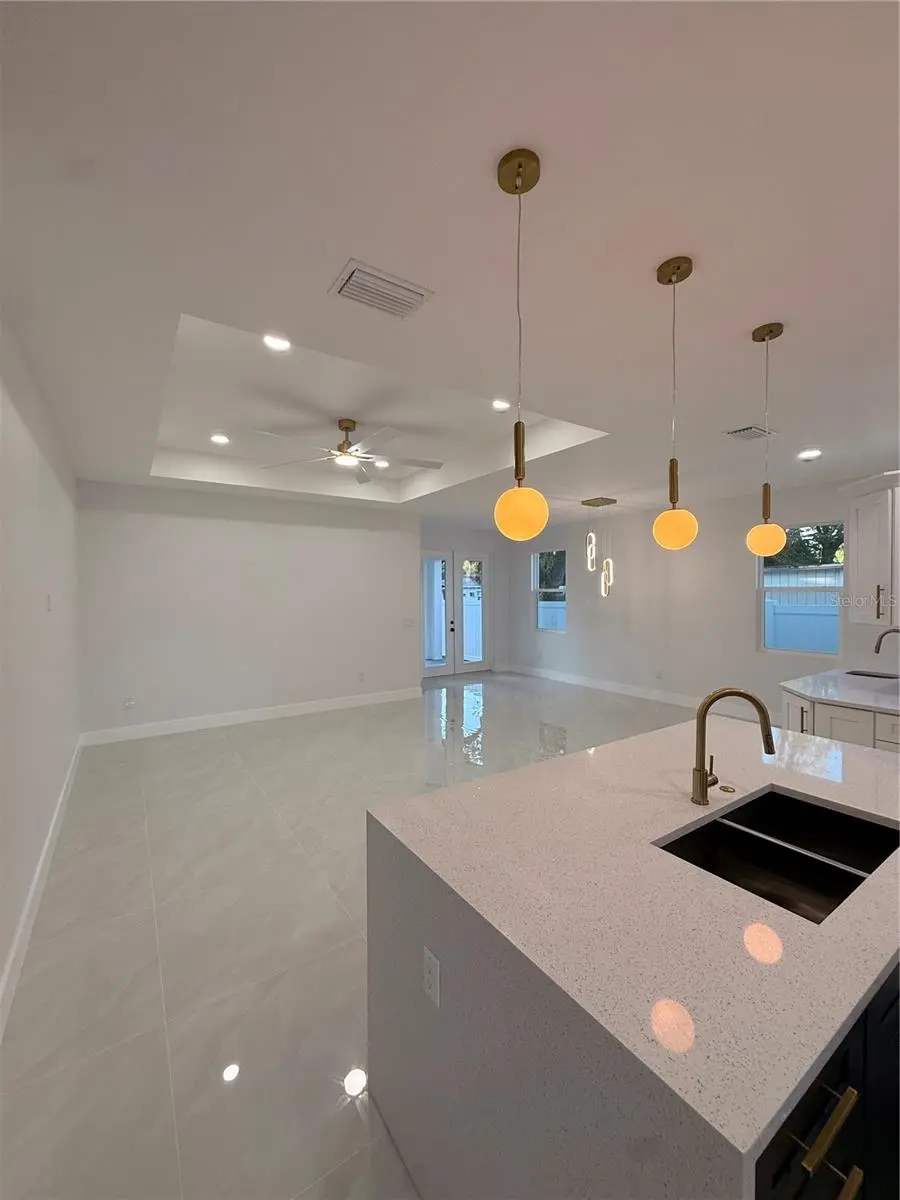 8606 N ALASKA STREET, TAMPA, FL, photo 16 of 35