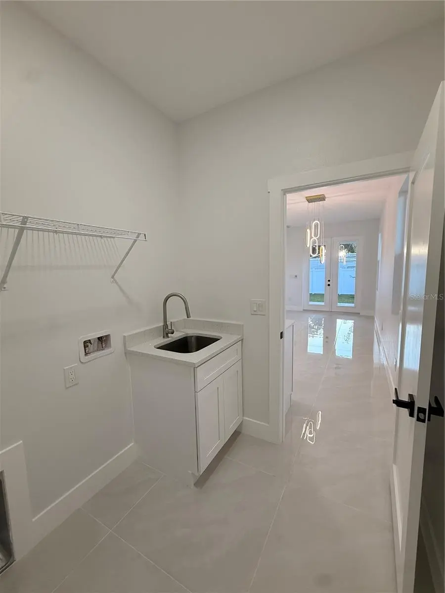 8606 N ALASKA STREET, TAMPA, FL, photo 29 of 35