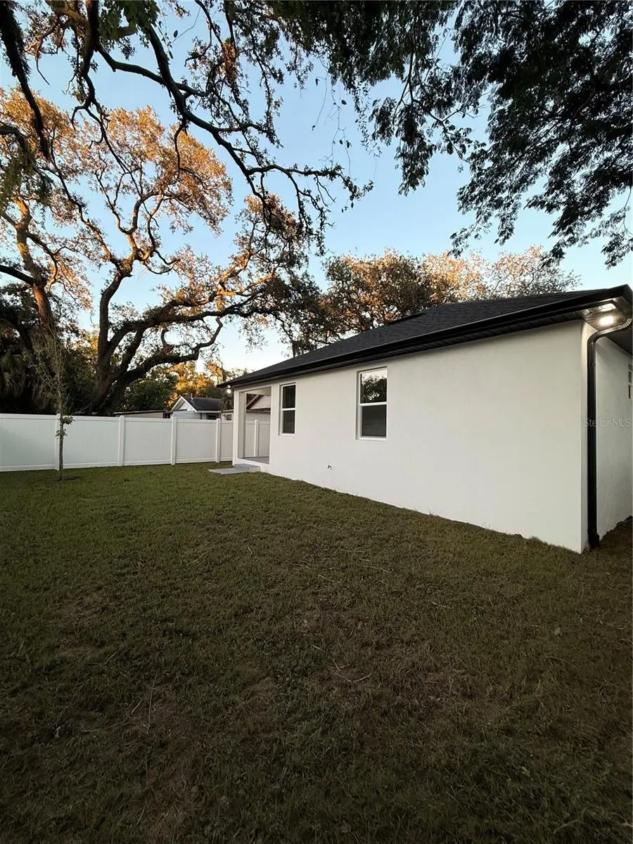 8606 N ALASKA STREET, TAMPA, FL, photo 32 of 35