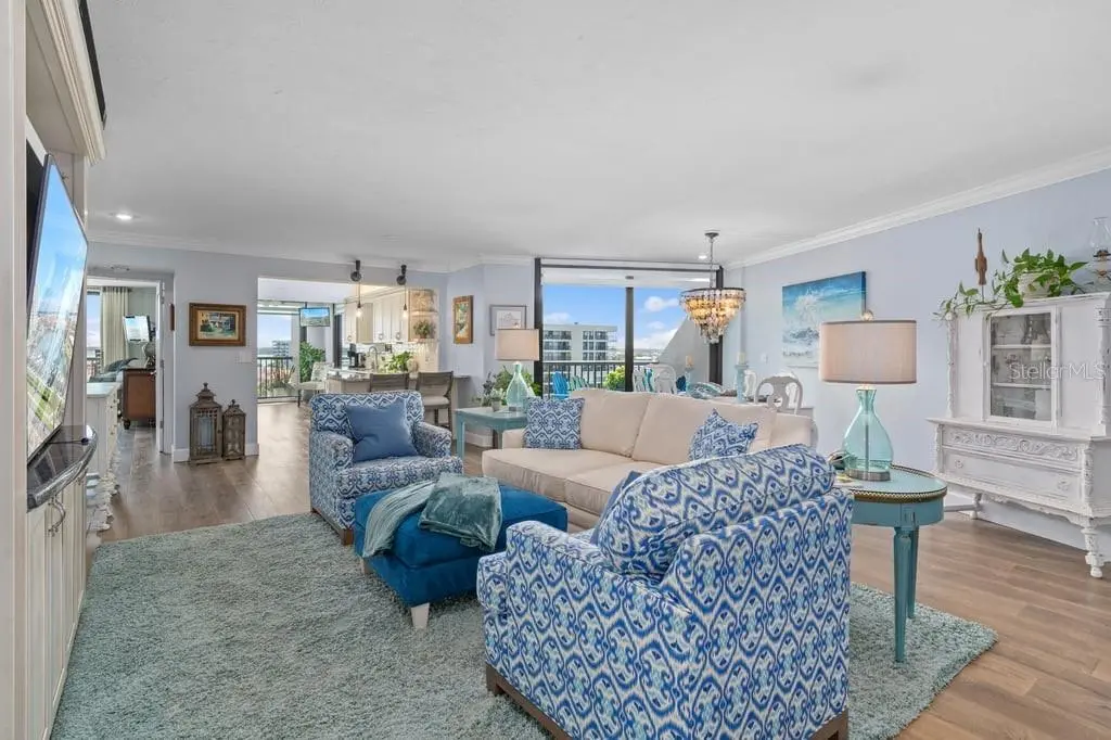 1660 GULF BOULEVARD #706, CLEARWATER, FL, photo 10 of 48