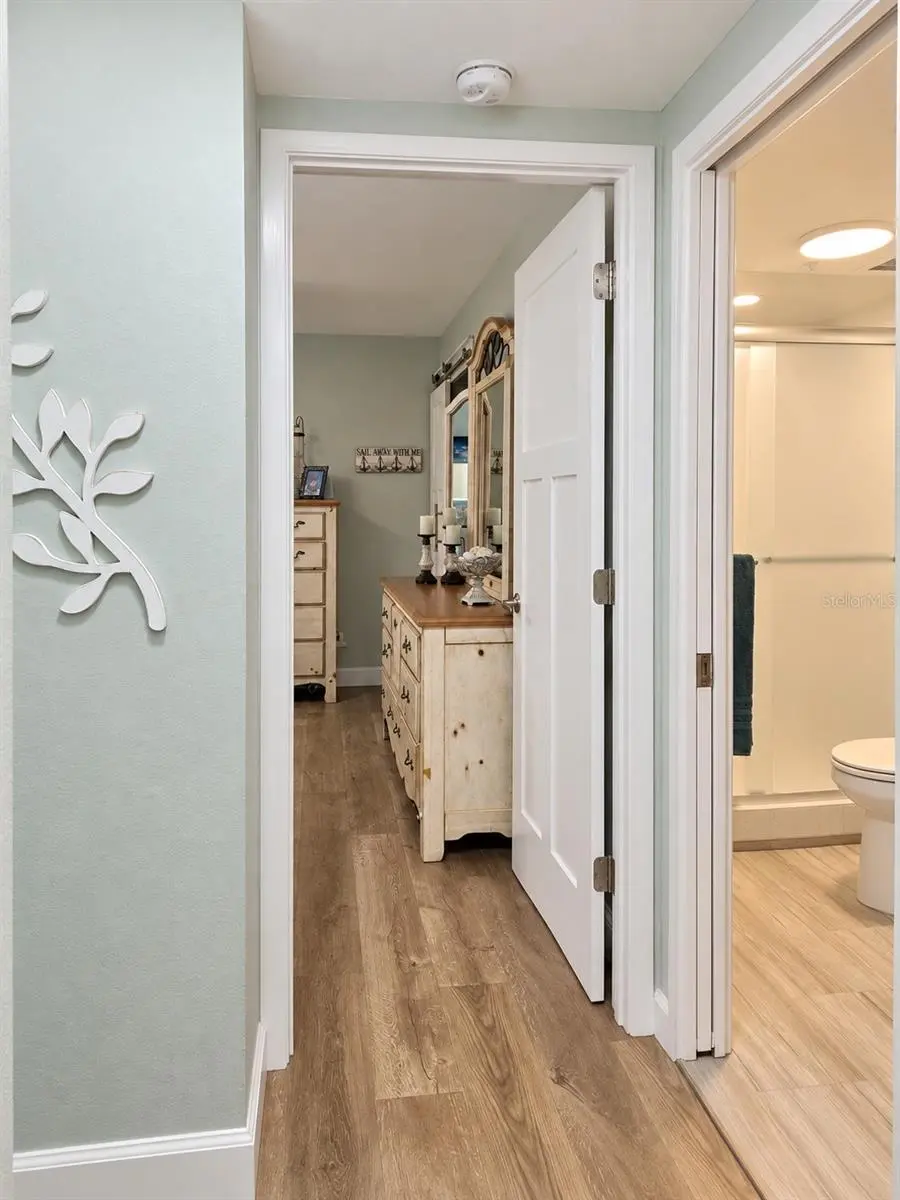 1660 GULF BOULEVARD #706, CLEARWATER, FL, photo 27 of 48