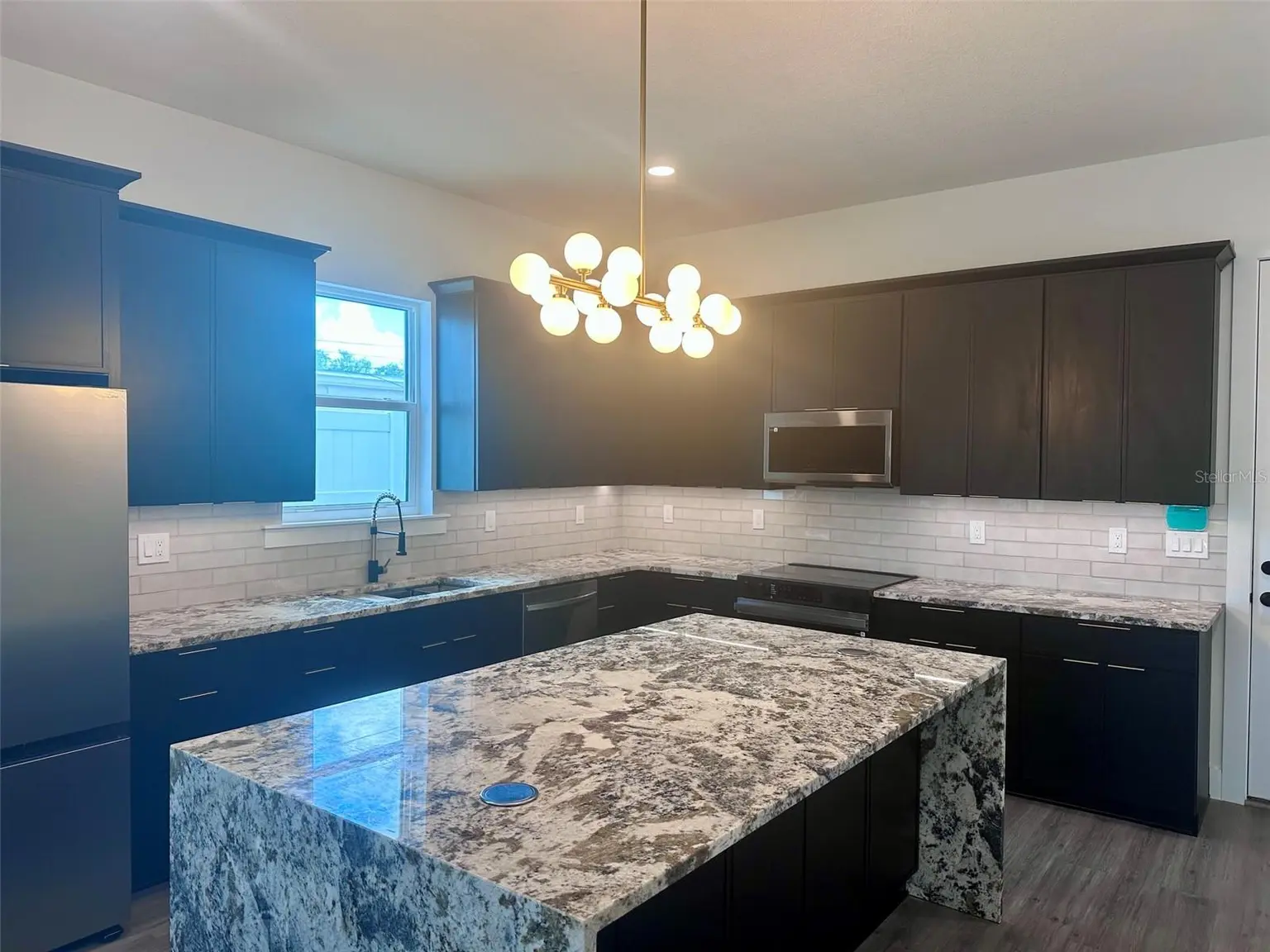 1531 29TH AVENUE N, ST PETERSBURG, FL, photo 9 of 21