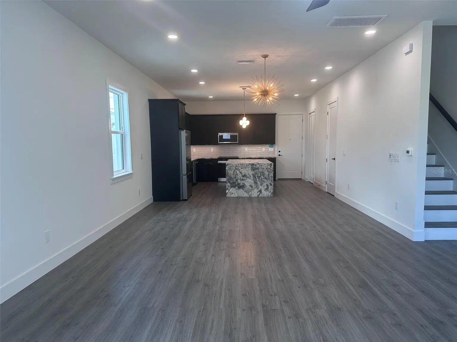 1531 29TH AVENUE N, ST PETERSBURG, FL, photo 10 of 21