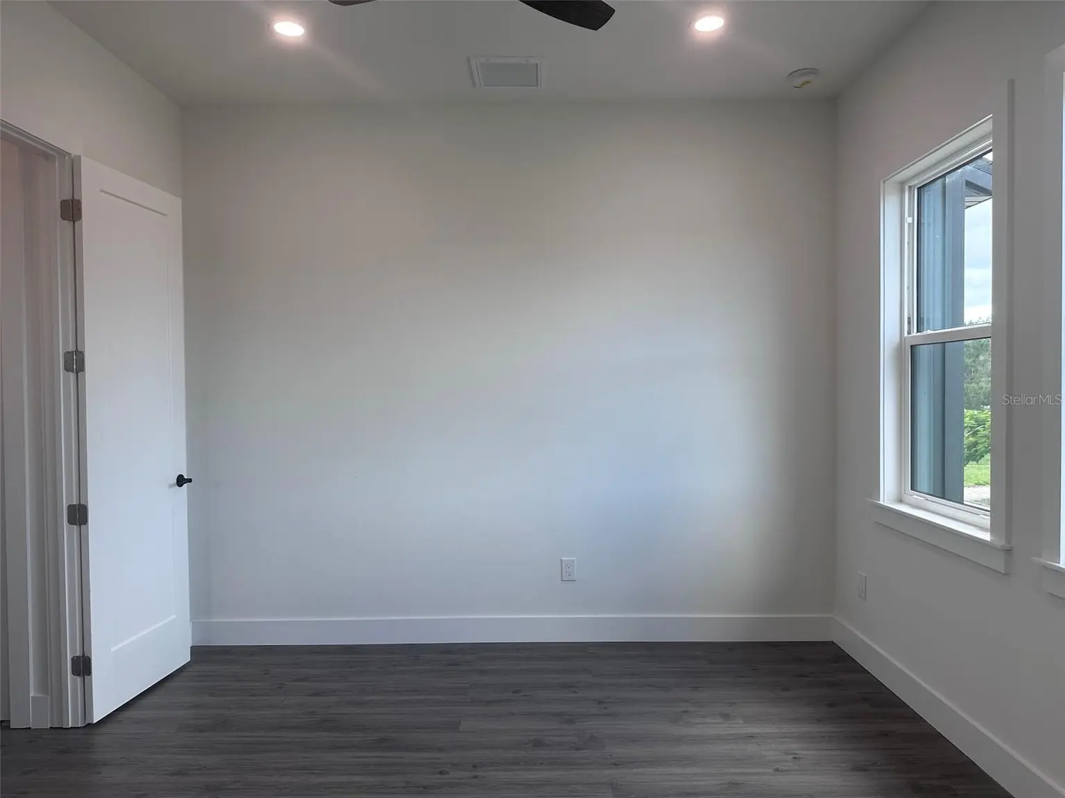 1531 29TH AVENUE N, ST PETERSBURG, FL, photo 18 of 21