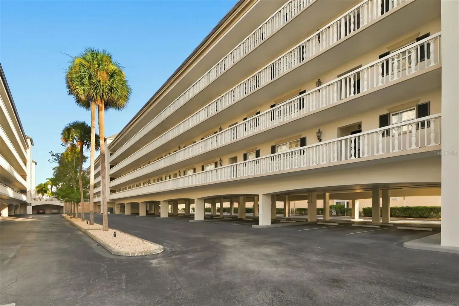 131 BLUFF VIEW DRIVE #107, BELLEAIR BLUFFS, FL, photo 1 of 27