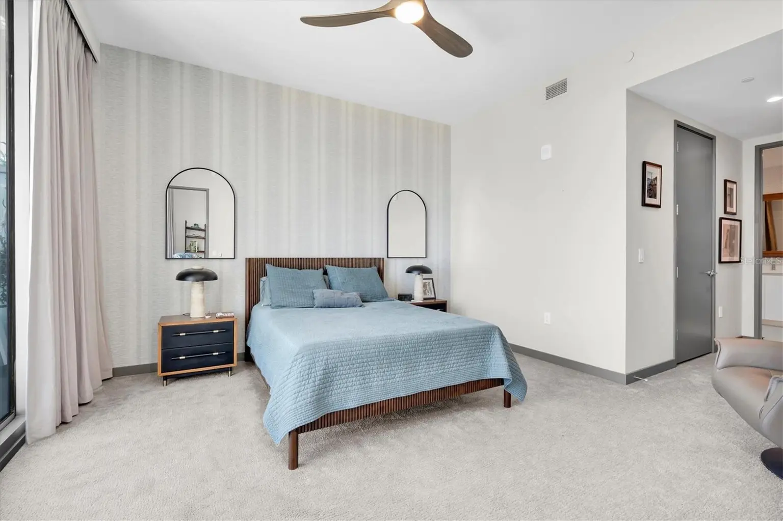 400 CENTRAL AVENUE #2005, ST PETERSBURG, FL, photo 25 of 59