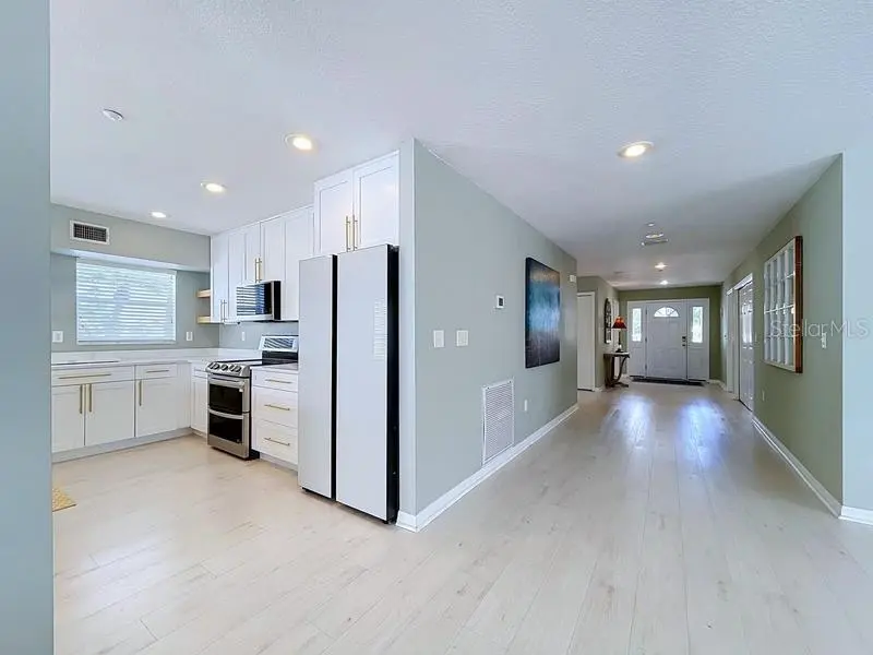 504 GULF BOULEVARD #101, INDIAN ROCKS BEACH, FL, photo 15 of 27