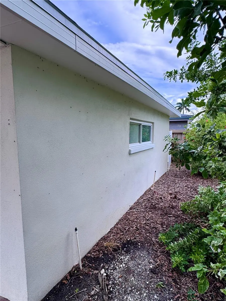3701 SHORE ACRES BOULEVARD NE, ST PETERSBURG, FL, photo 33 of 36
