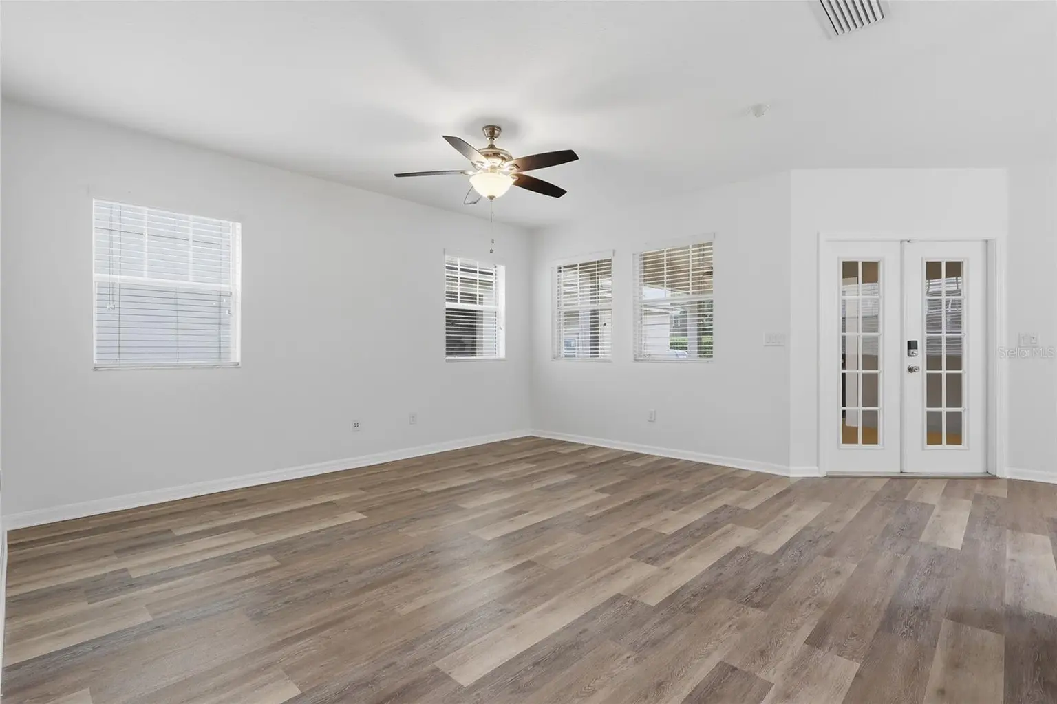 5935 BEACONPARK STREET, LITHIA, FL, photo 15 of 52