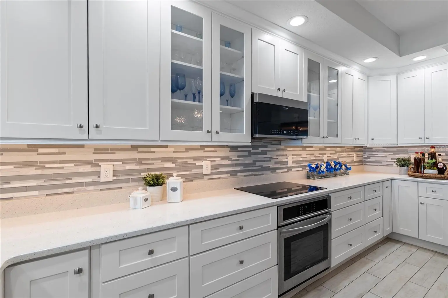 19600 GULF BOULEVARD #202, INDIAN SHORES, FL, photo 9 of 57