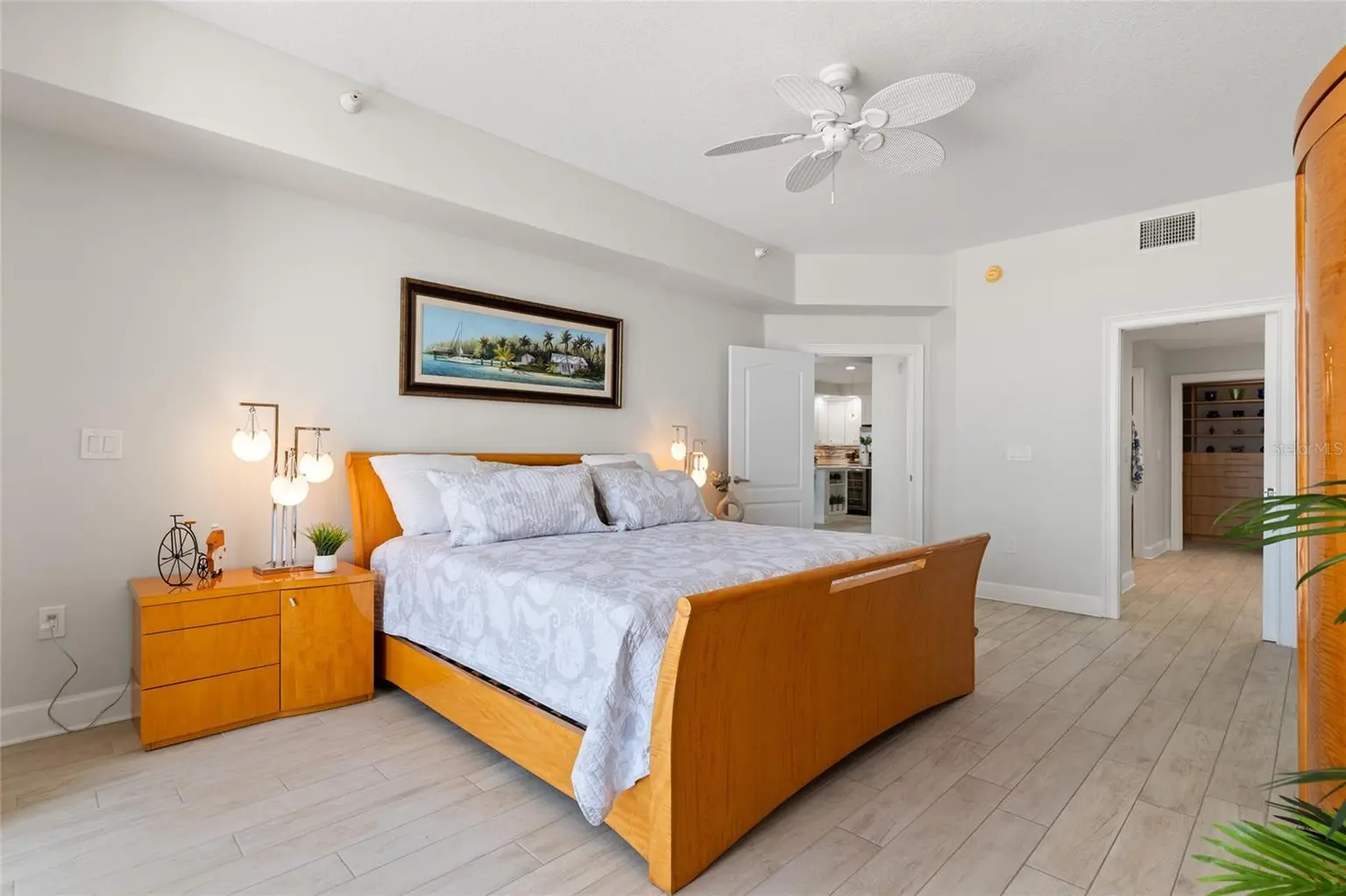 19600 GULF BOULEVARD #202, INDIAN SHORES, FL, photo 33 of 57