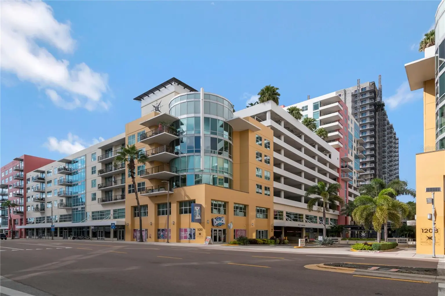 1120 E KENNEDY BOULEVARD #419, TAMPA, FL, photo 2 of 55