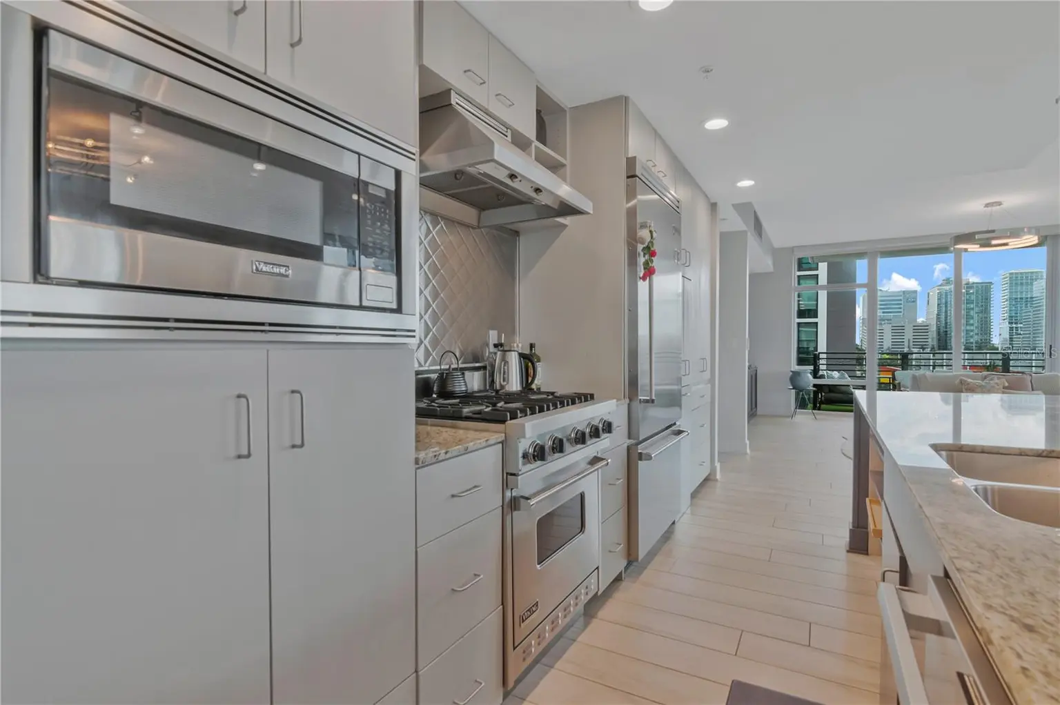1120 E KENNEDY BOULEVARD #419, TAMPA, FL, photo 14 of 55