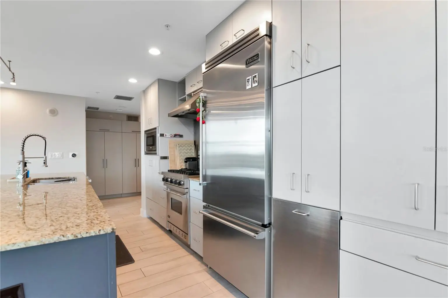 1120 E KENNEDY BOULEVARD #419, TAMPA, FL, photo 17 of 55