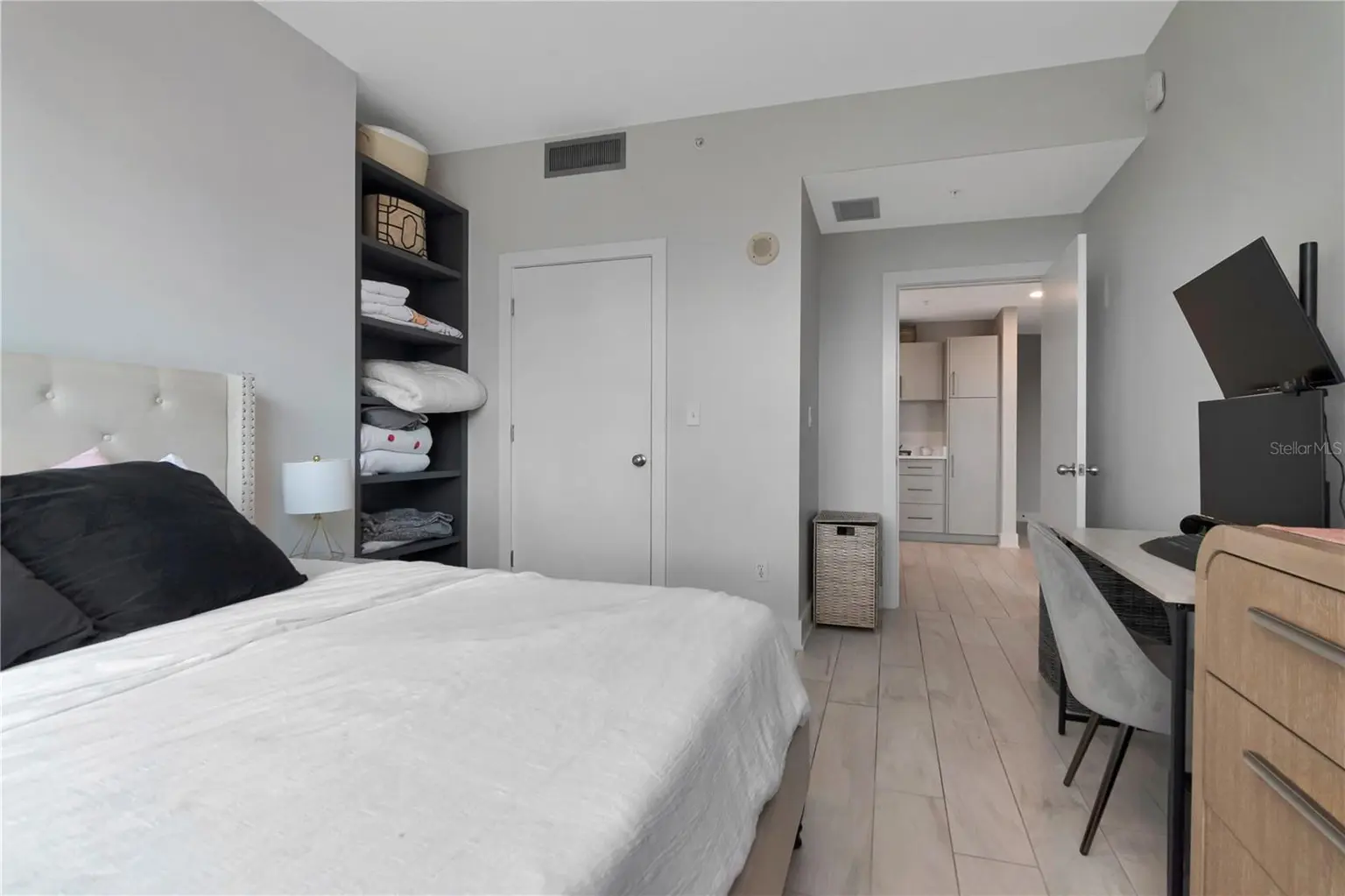 1120 E KENNEDY BOULEVARD #419, TAMPA, FL, photo 19 of 55