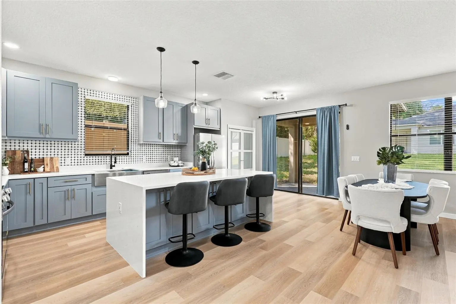 1306 GARDEN STONE LANE, BRANDON, FL, photo 10 of 60