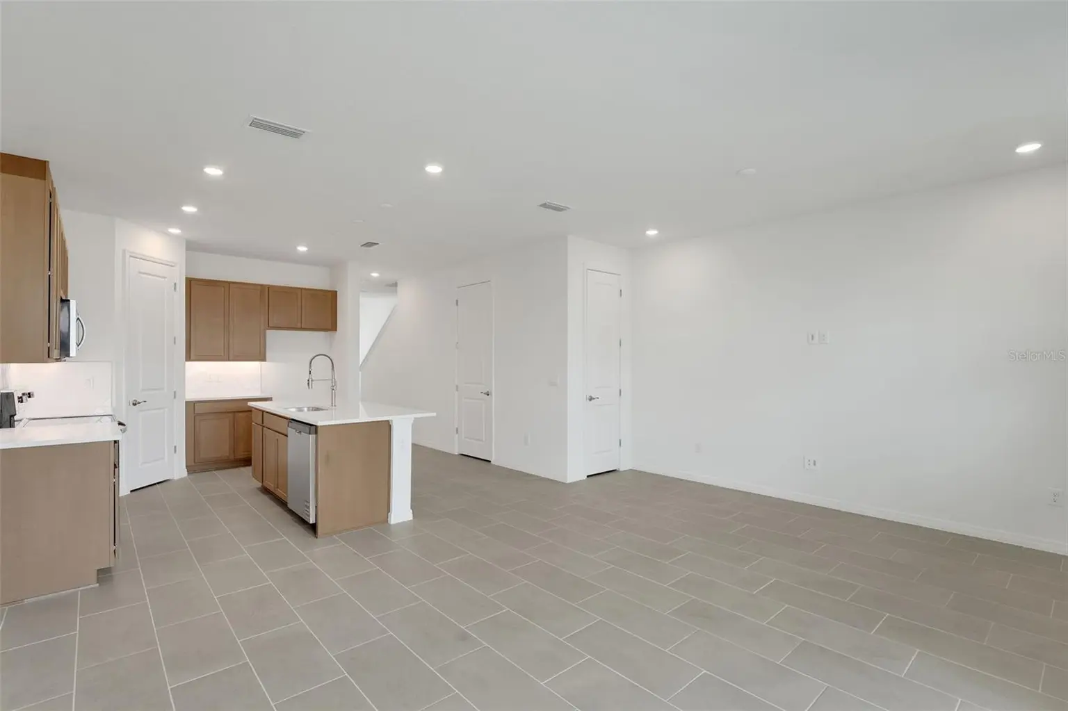 31630 OCEAN BREEZE DRIVE, SAN ANTONIO, FL, photo 14 of 26