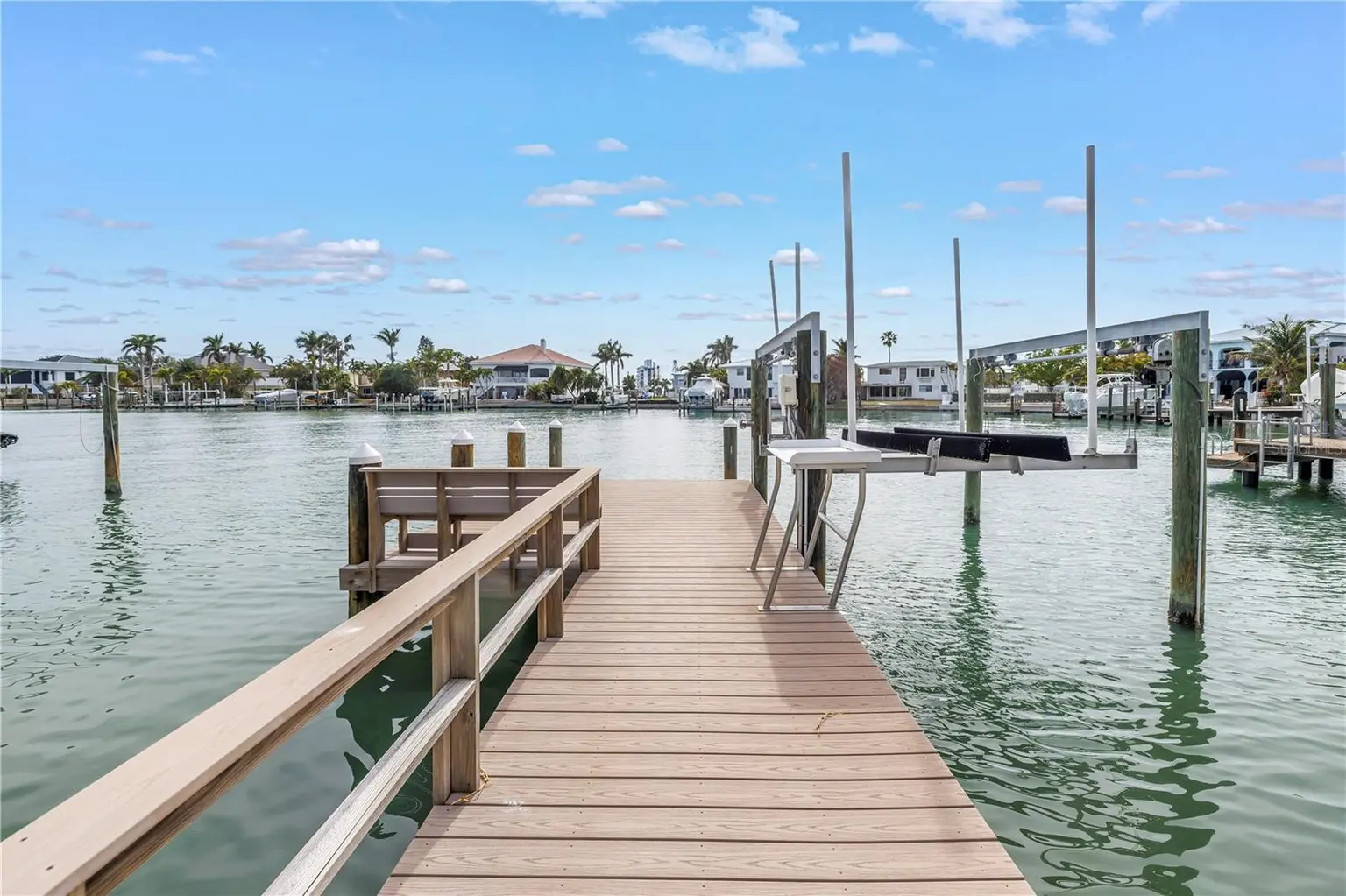 10128 YACHT CLUB DRIVE, TREASURE ISLAND, FL, photo 4 of 80