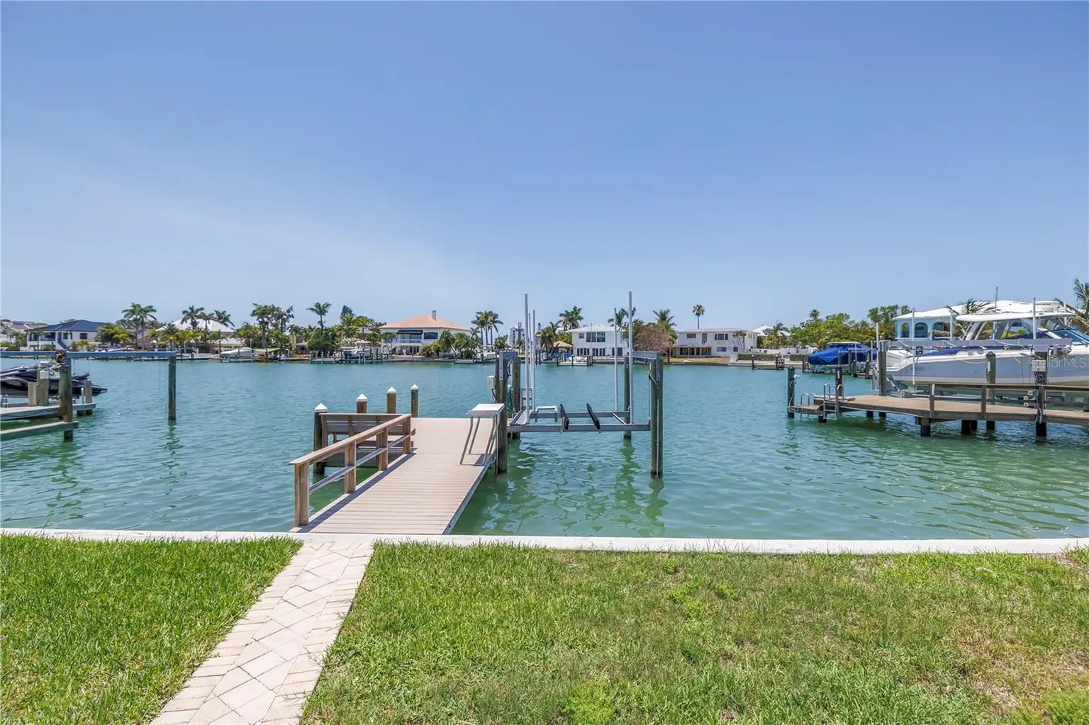 10128 YACHT CLUB DRIVE, TREASURE ISLAND, FL, photo 6 of 80
