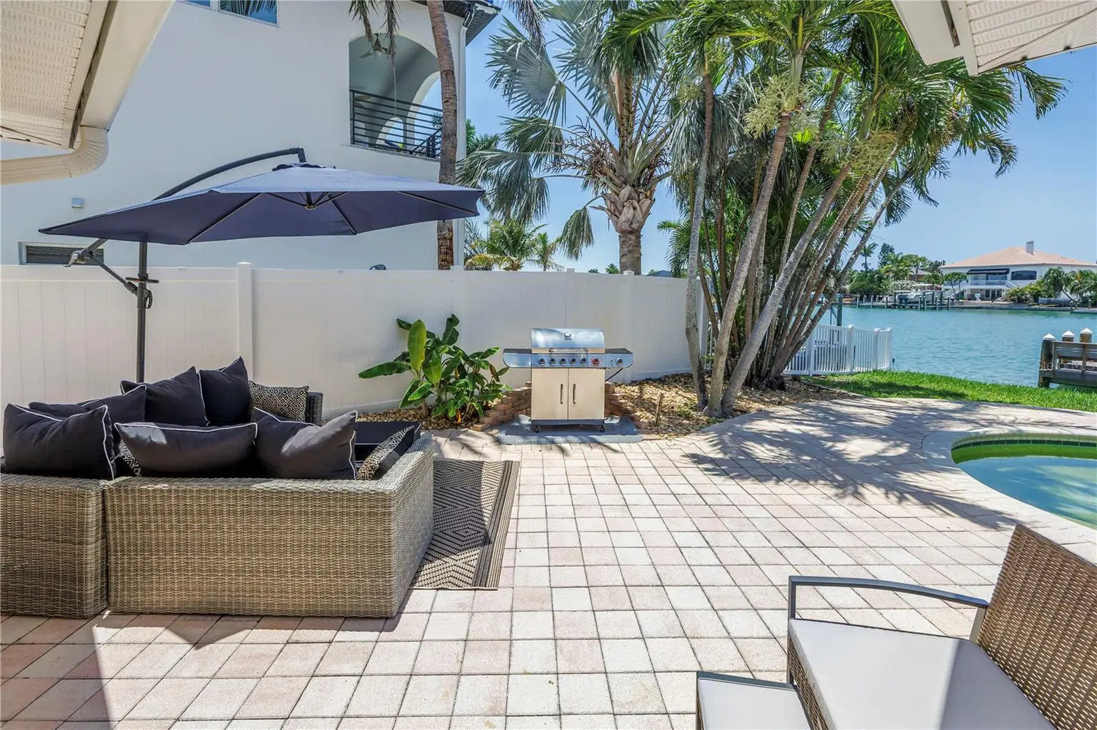 10128 YACHT CLUB DRIVE, TREASURE ISLAND, FL, photo 39 of 80