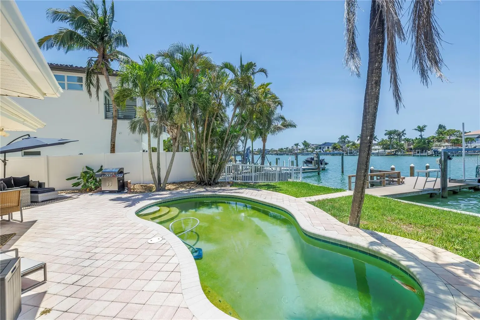 10128 YACHT CLUB DRIVE, TREASURE ISLAND, FL, photo 43 of 80