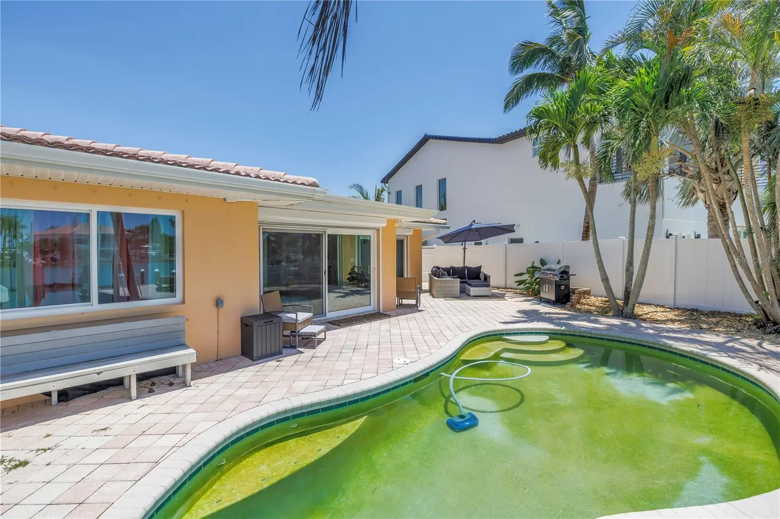 10128 YACHT CLUB DRIVE, TREASURE ISLAND, FL, photo 44 of 80