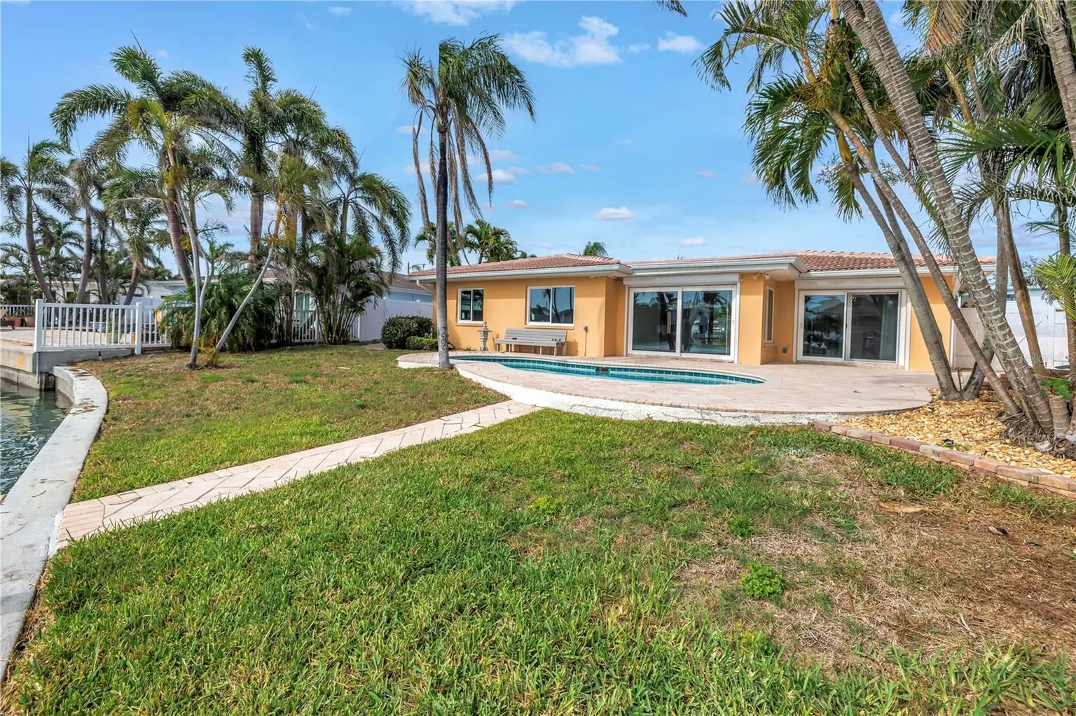 10128 YACHT CLUB DRIVE, TREASURE ISLAND, FL, photo 57 of 80