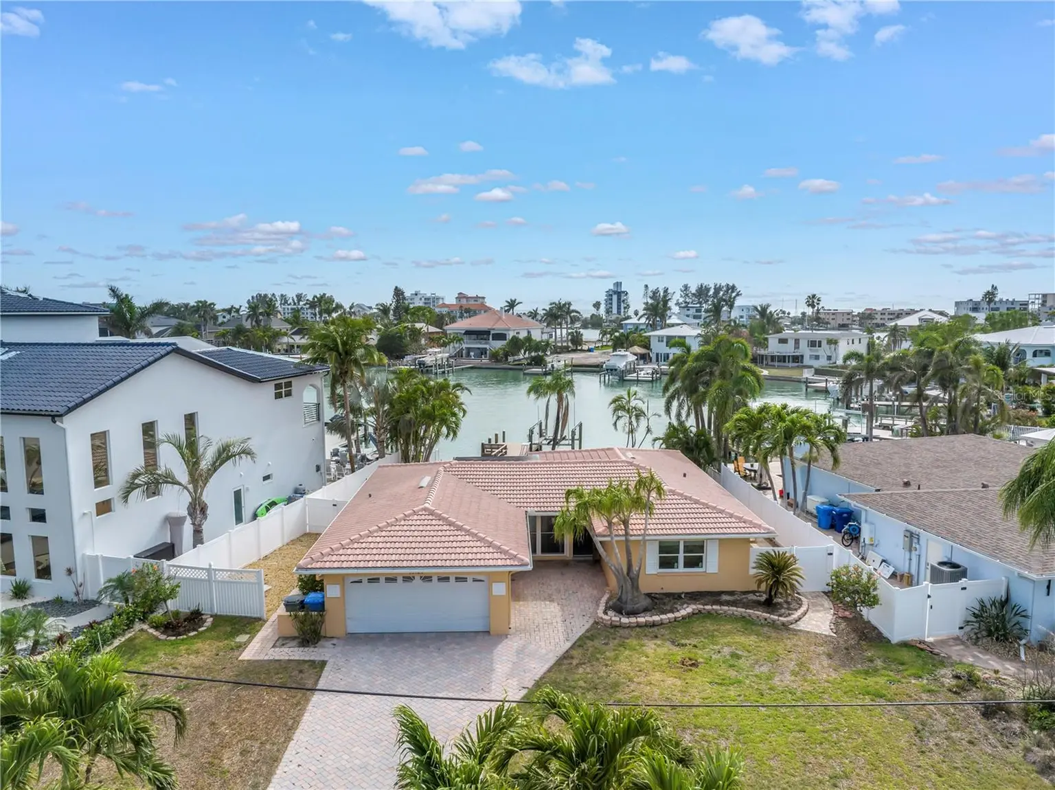 10128 YACHT CLUB DRIVE, TREASURE ISLAND, FL, photo 70 of 80