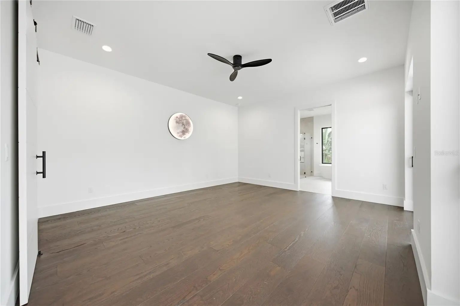 1009 W CORAL STREET, TAMPA, FL, photo 18 of 23