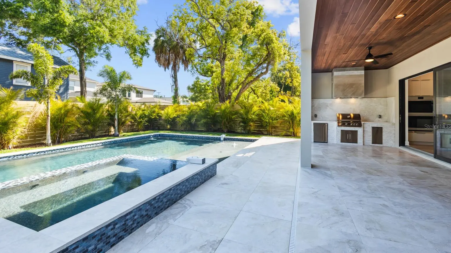 2519 N RIVERSIDE DRIVE, TAMPA, FL, photo 8 of 27