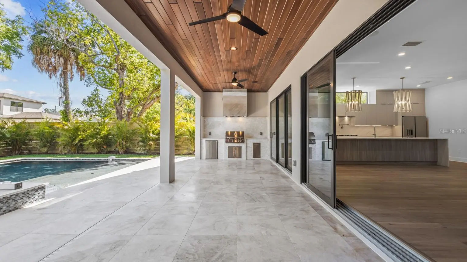2519 N RIVERSIDE DRIVE, TAMPA, FL, photo 9 of 27