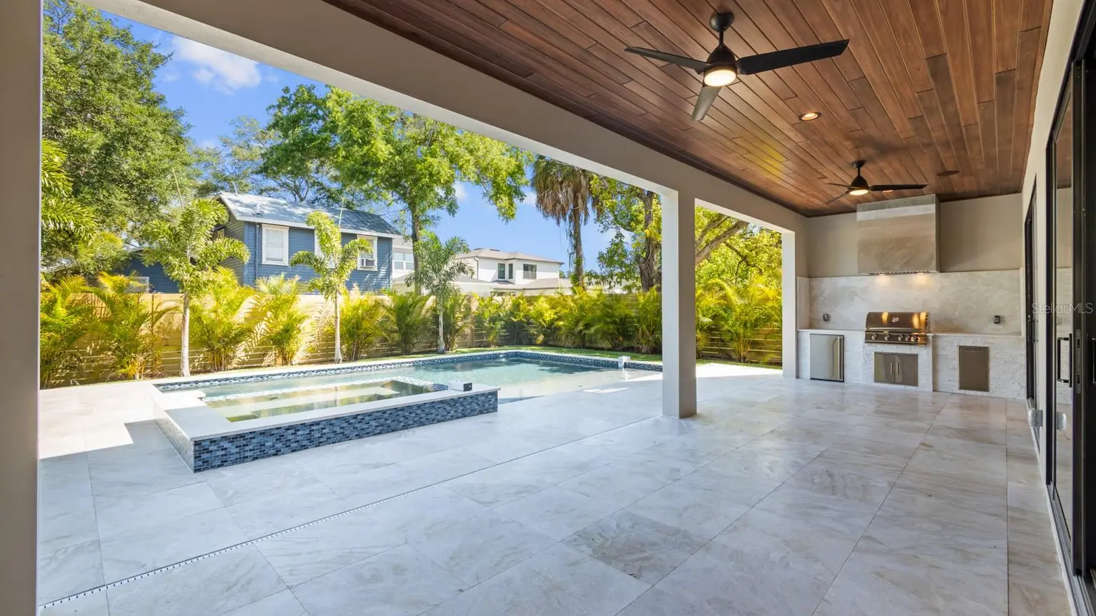 2519 N RIVERSIDE DRIVE, TAMPA, FL, photo 10 of 27