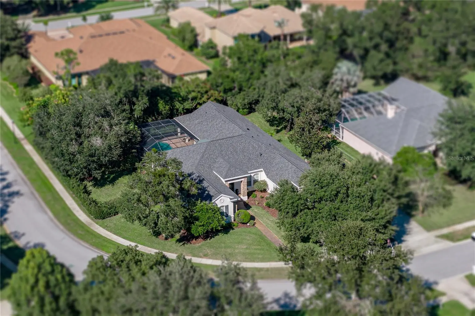 6010 KESTREL POINT AVENUE, LITHIA, FL, photo 4 of 84