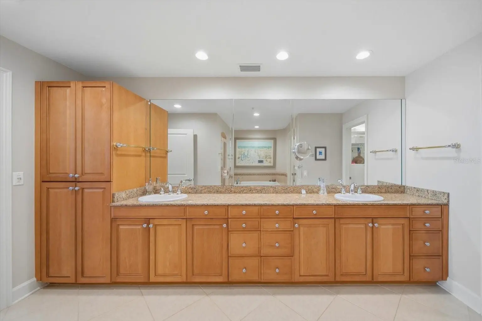 19600 GULF BOULEVARD #301, INDIAN SHORES, FL, photo 28 of 58