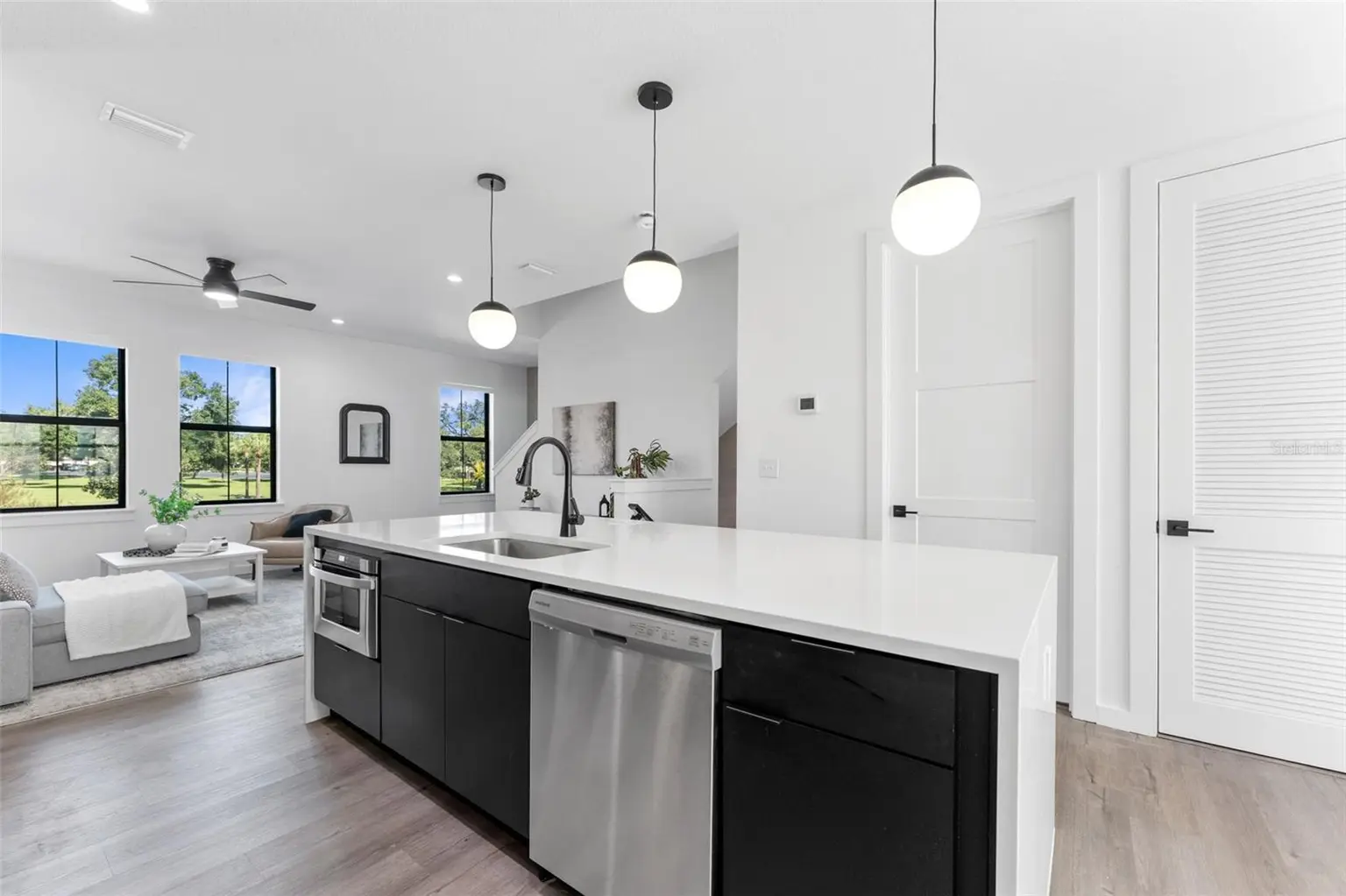 1218 E KAY STREET #21, TAMPA, FL, photo 10 of 52