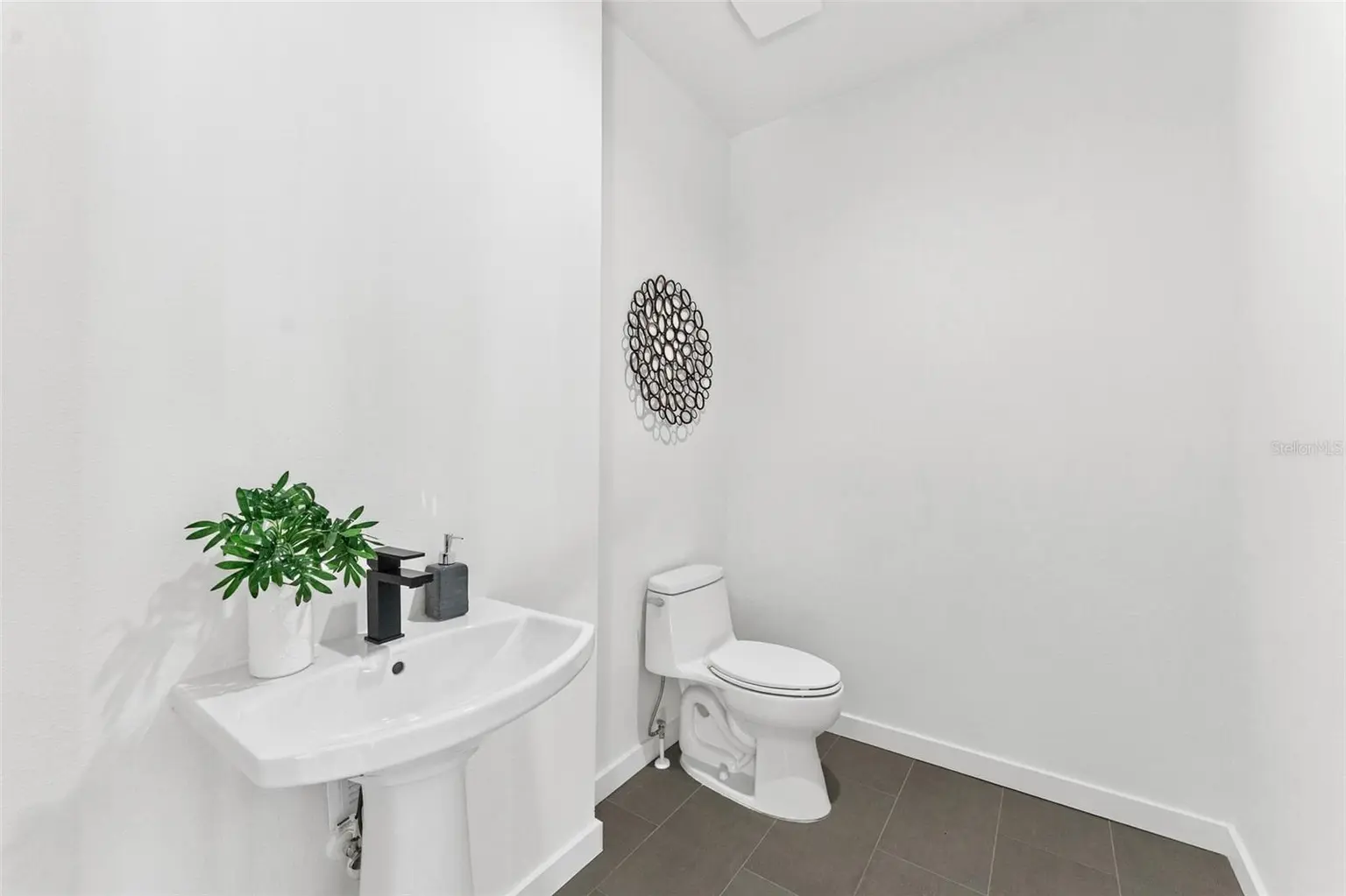 1218 E KAY STREET #27, TAMPA, FL, photo 19 of 47