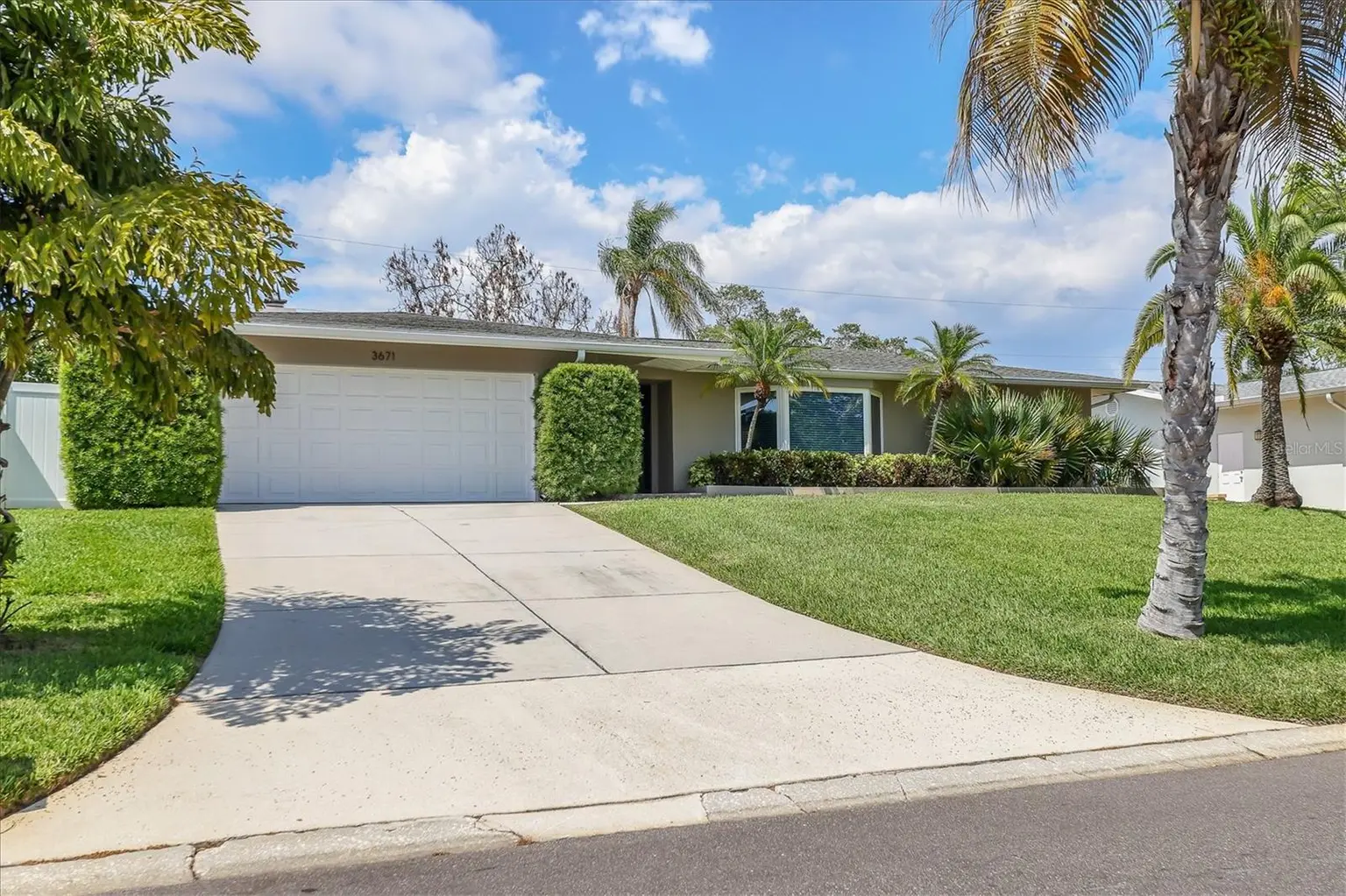 3671 AVOCADO ROAD, LARGO, FL, photo 2 of 39