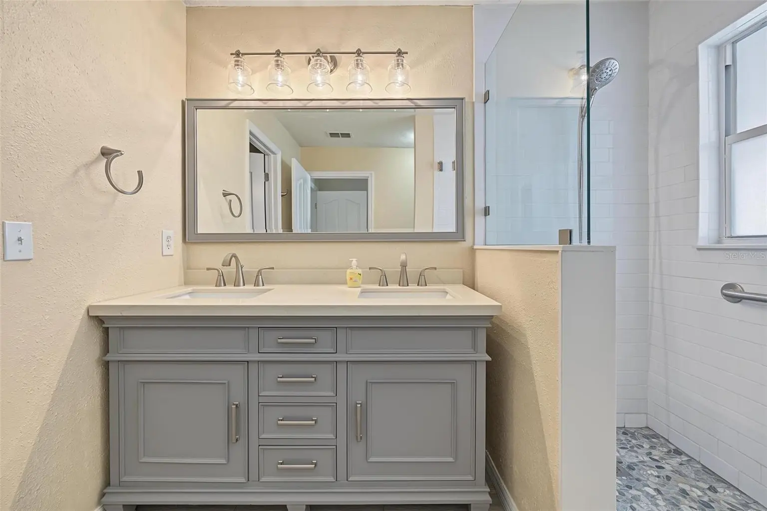 5809 BLACK WALNUT COURT, TAMPA, FL, photo 16 of 31