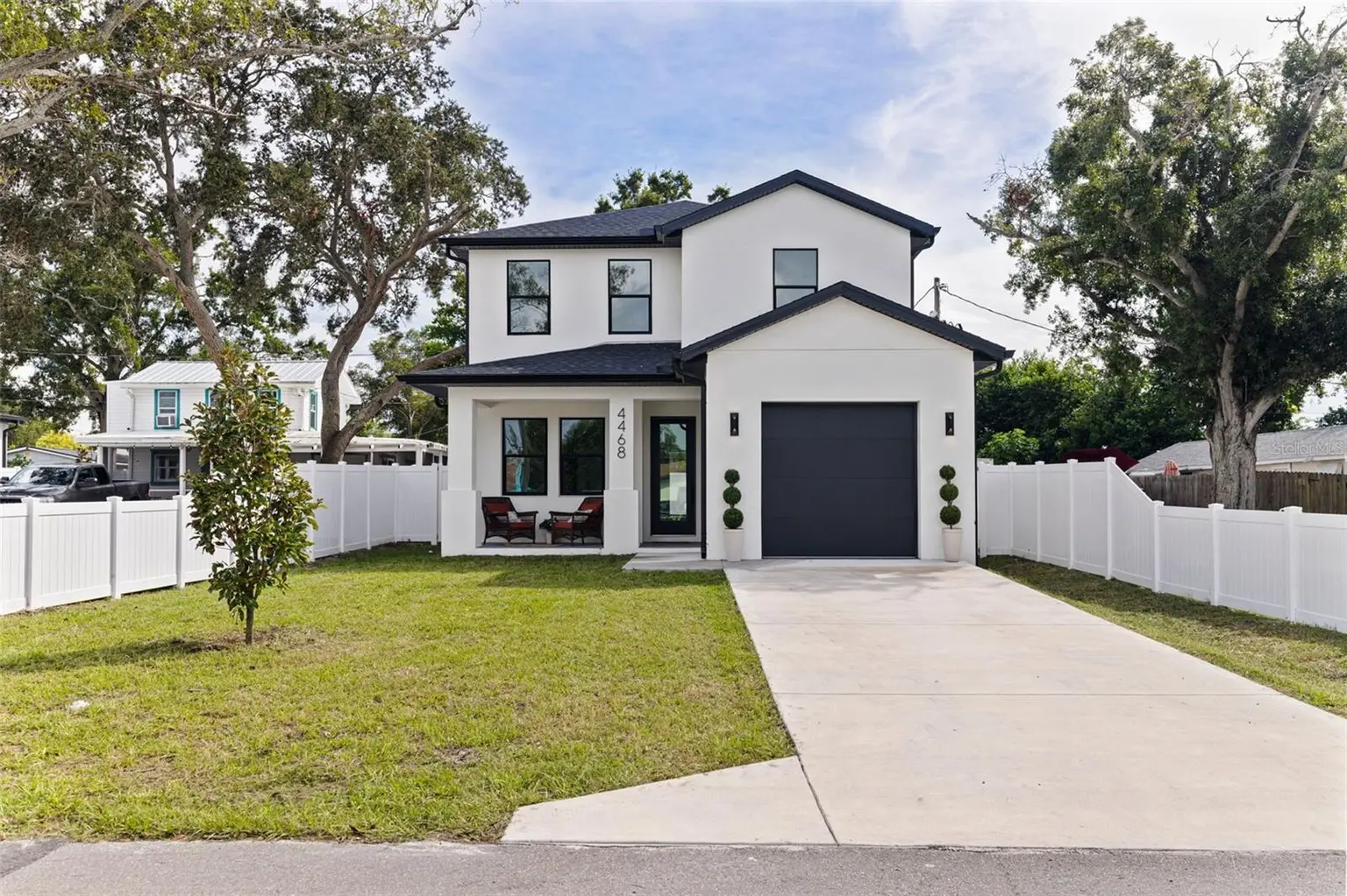 Highland Groves home, photo 5 of 8