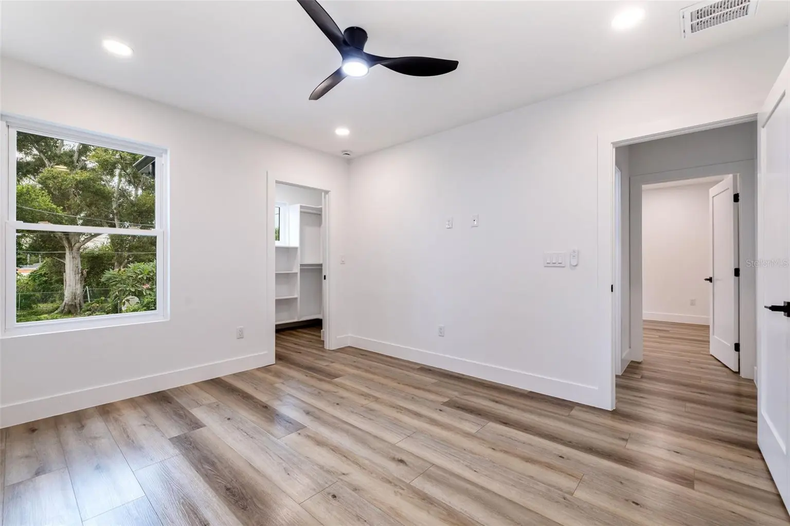 4468 57TH AVENUE N, ST PETERSBURG, FL, photo 35 of 45
