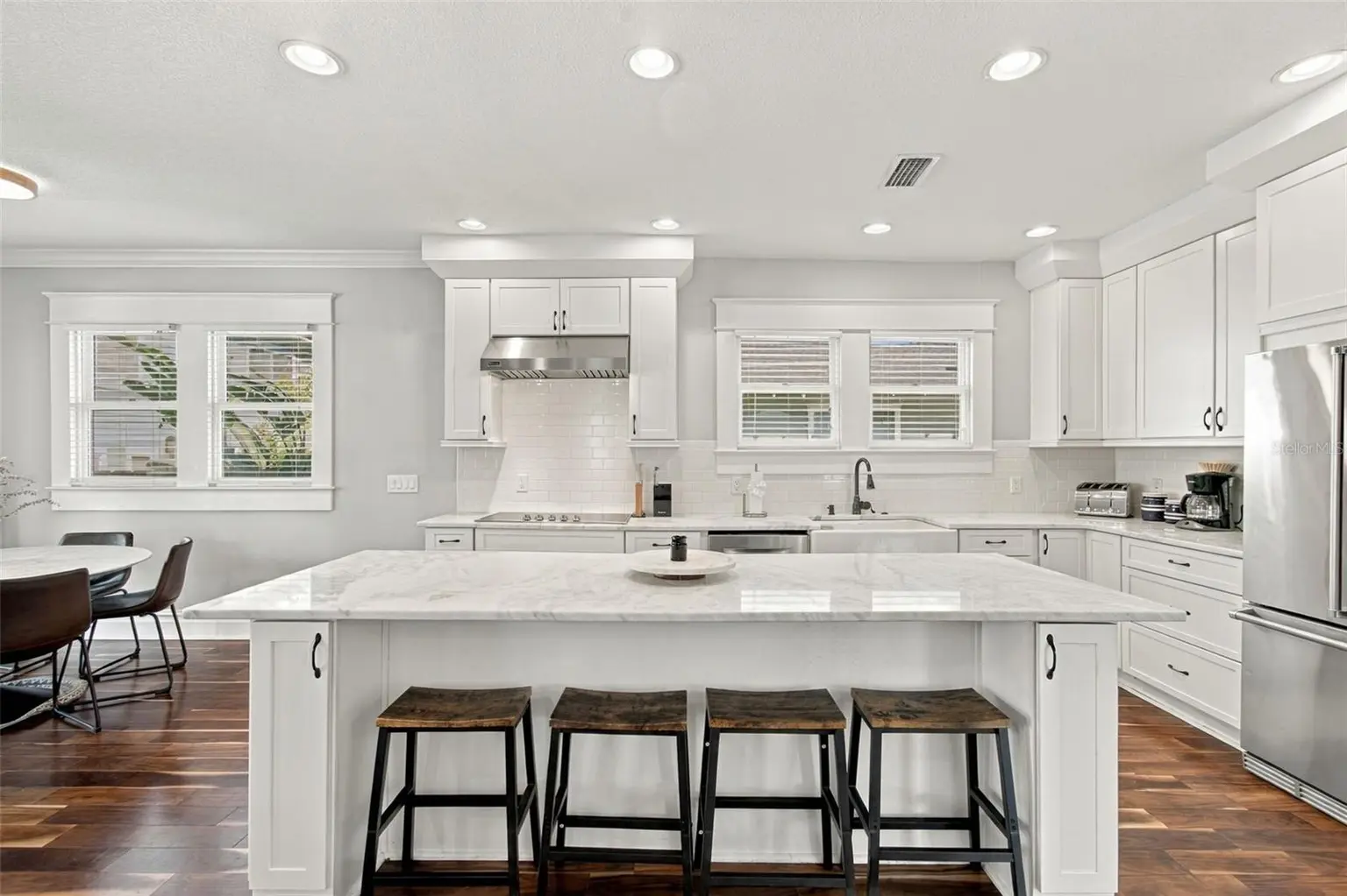 905 S BRUCE STREET, TAMPA, FL, photo 9 of 40