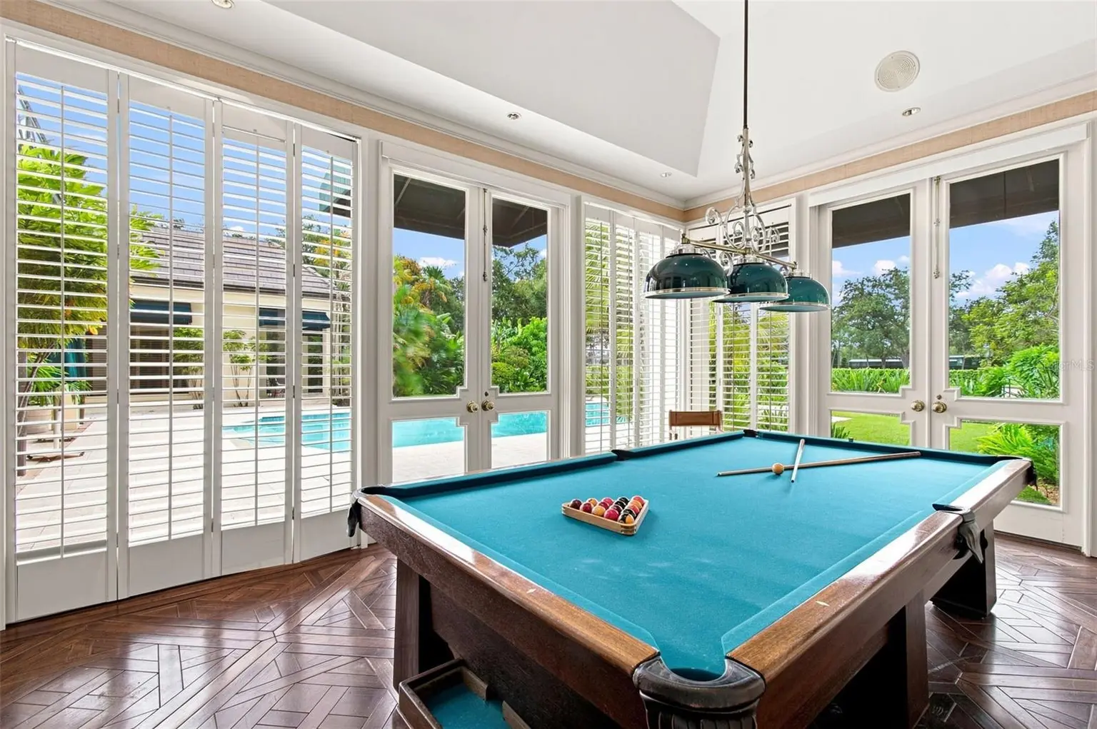 924 S GOLF VIEW STREET, TAMPA, FL, photo 10 of 78